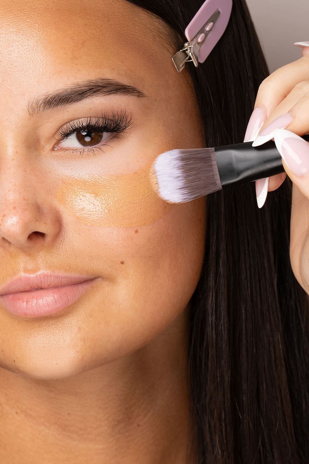 No. 1 Foundation Brush - Image 2
