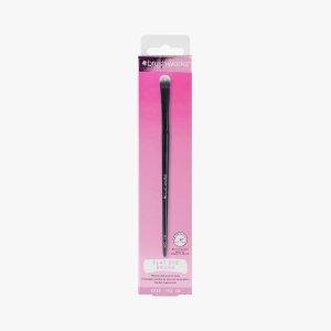 No. 18 Flat Eye Brush
