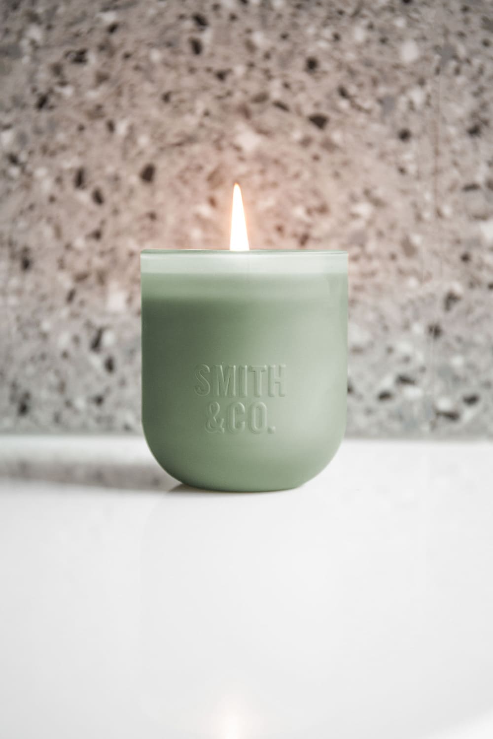 Candle 250G Amber & Freesia - Image 2