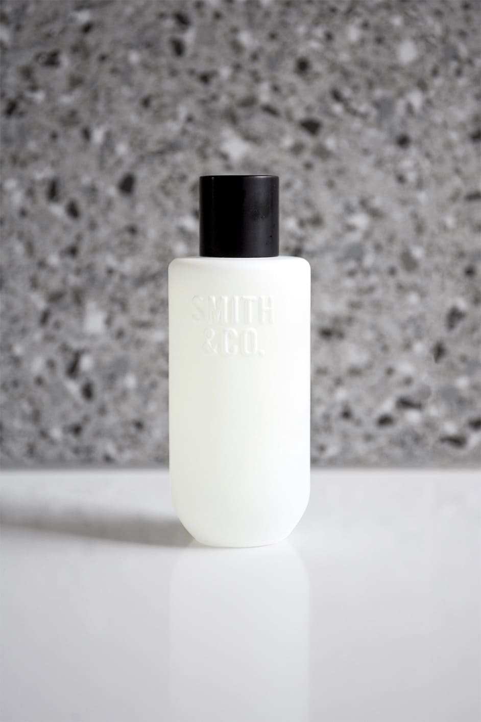 Room Spray 100ml Tonka & White Musk - Image 2