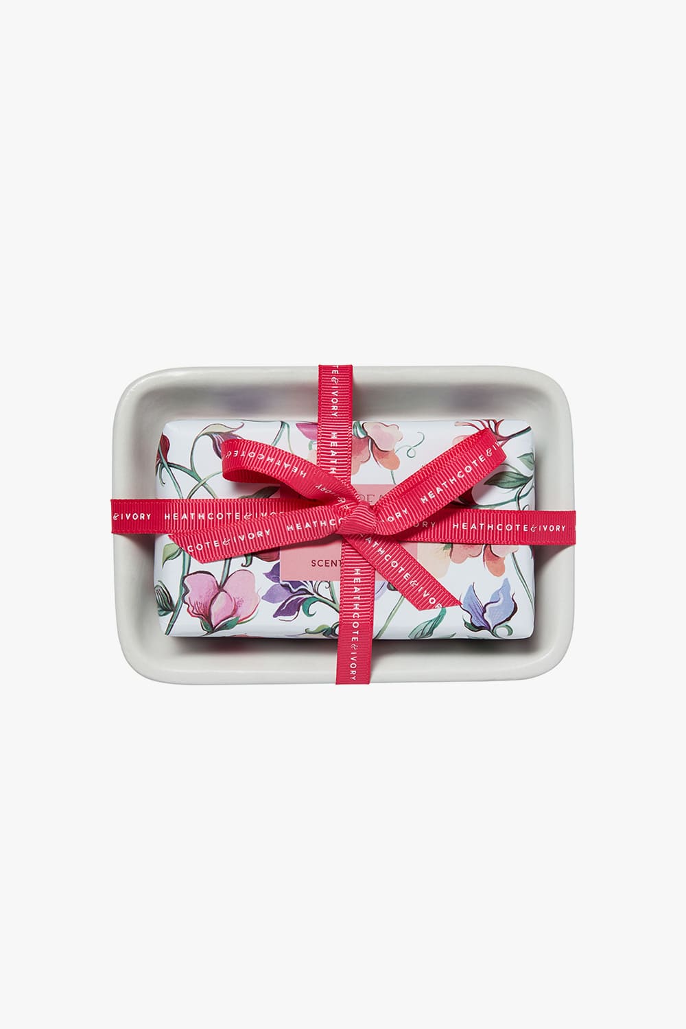 Sweet Pea & Honeysuckle 150g Scented Soap In Dish