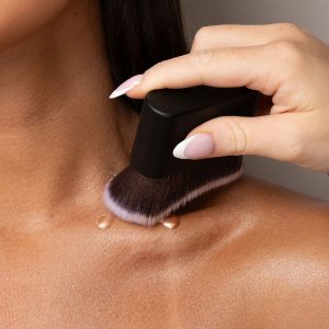 No.24 Blending Face & Body Brush