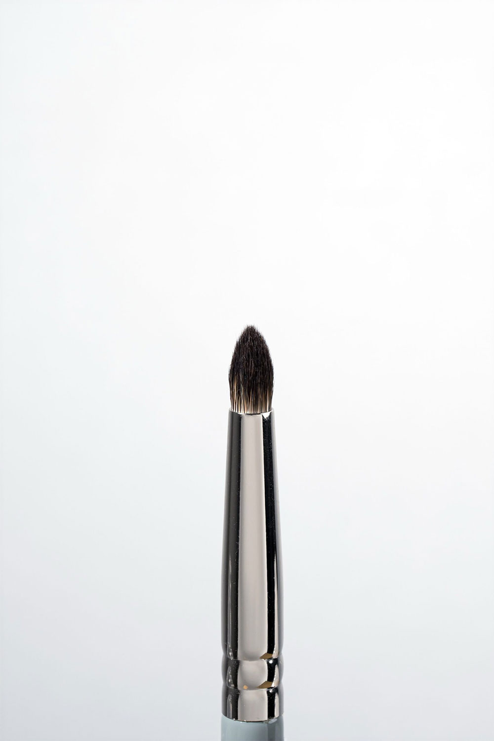 Precision Detail Brush Synthetic Hair M17 - Image 2
