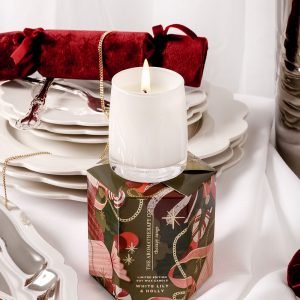 White Lily & Holly Candle 80g